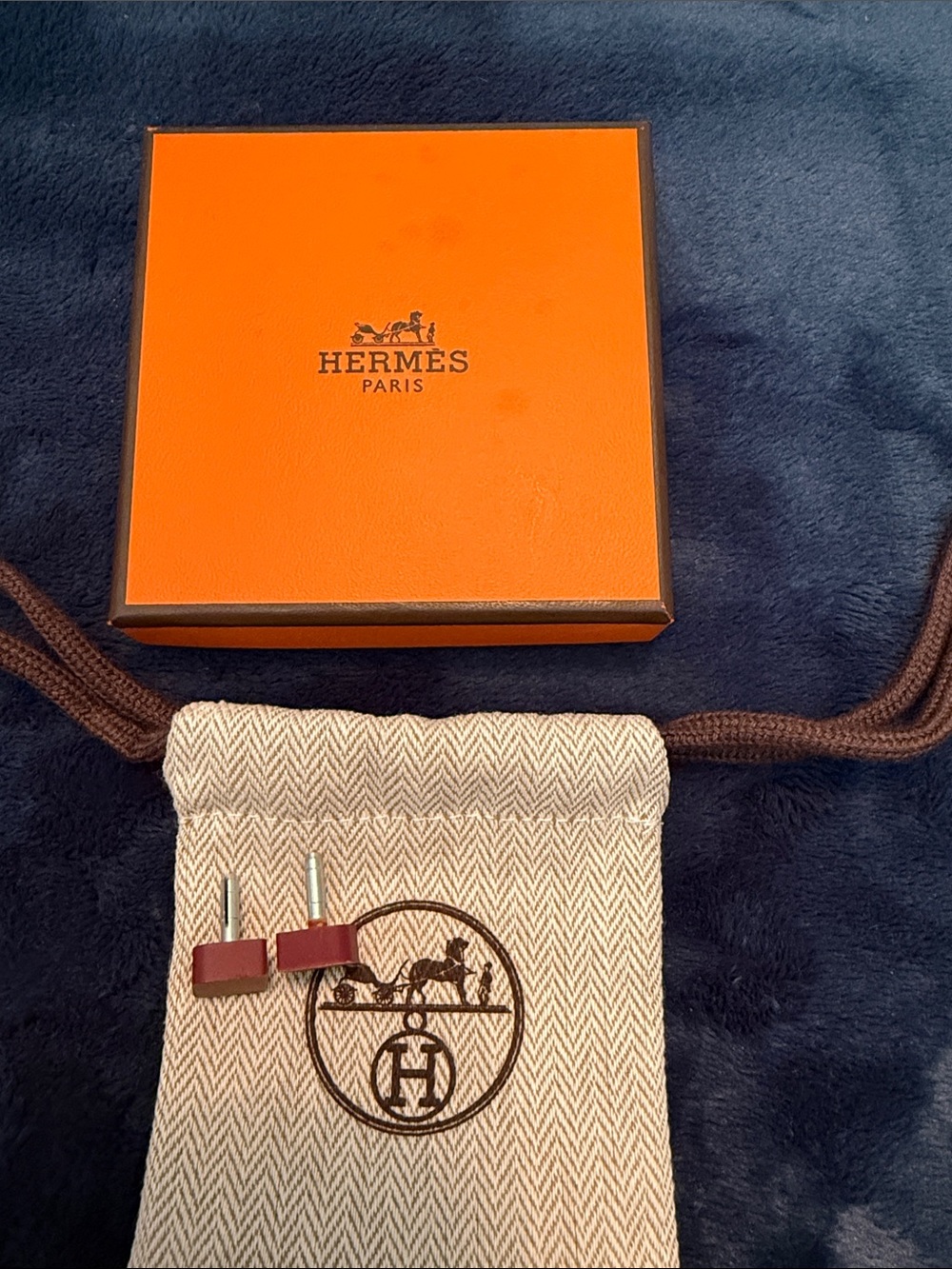 Hermes heel stud replacement